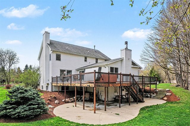 12132 Millpond Drive, Grand Rapids, MI 49534