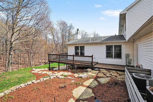 12132 Millpond Drive, Grand Rapids, MI 49534