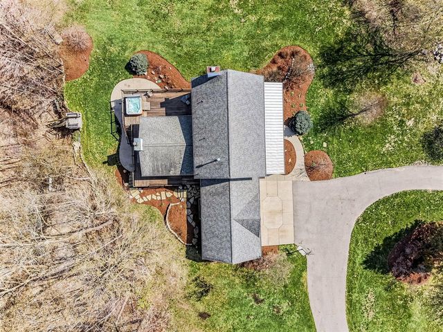 12132 Millpond Drive, Grand Rapids, MI 49534