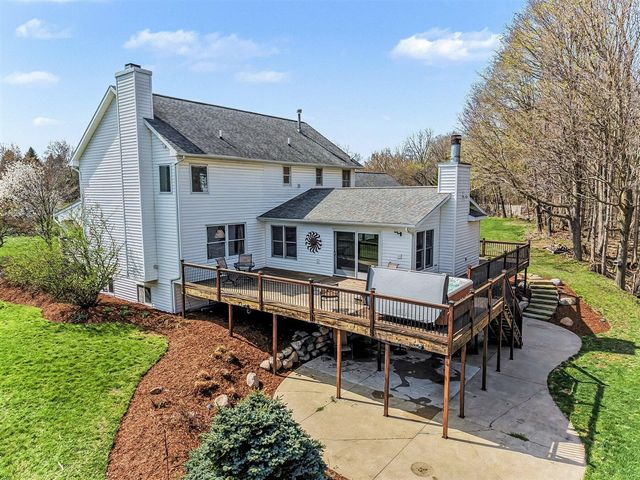 12132 Millpond Drive, Grand Rapids, MI 49534
