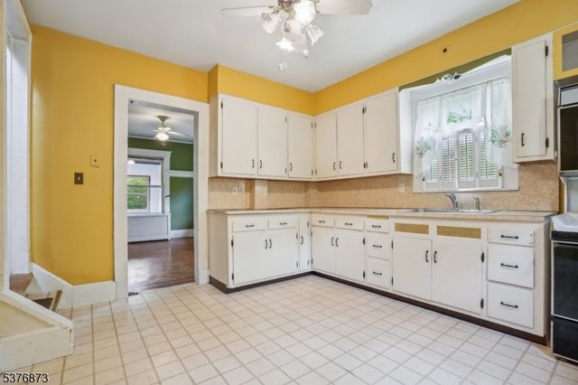 20 Saint Pauls Place, Nutley Twp., NJ 07110