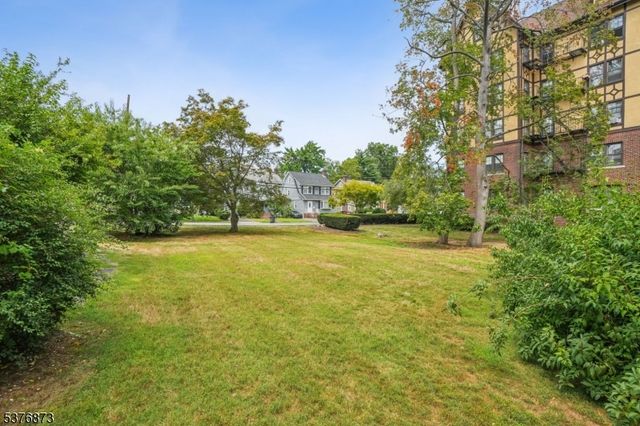20 Saint Pauls Place, Nutley Twp., NJ 07110