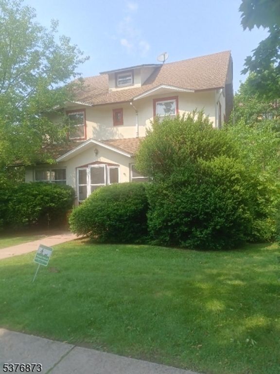 20 Saint Pauls Place, Nutley Twp., NJ 07110
