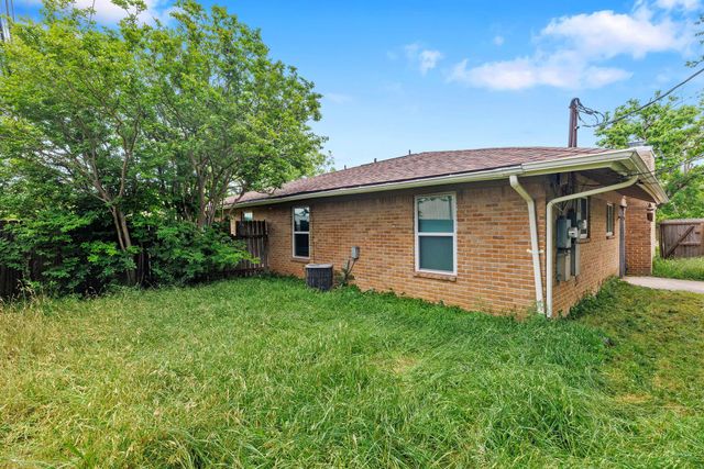 1210 GLENDA DR A, Round Rock, TX 78681