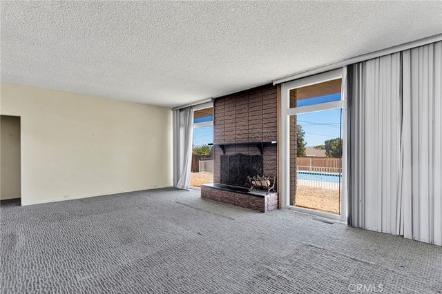18969 Pachappa, Apple Valley, CA 92307