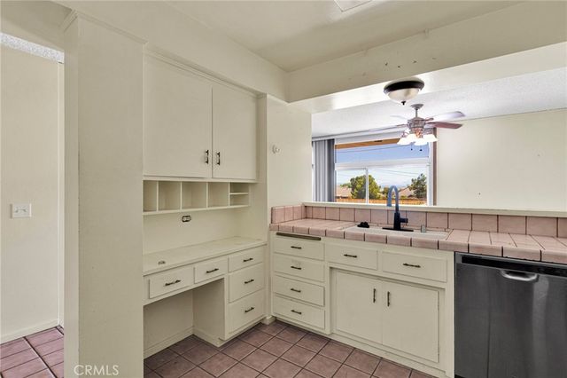 18969 Pachappa, Apple Valley, CA 92307