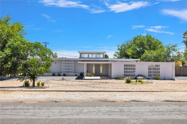 18969 Pachappa, Apple Valley, CA 92307
