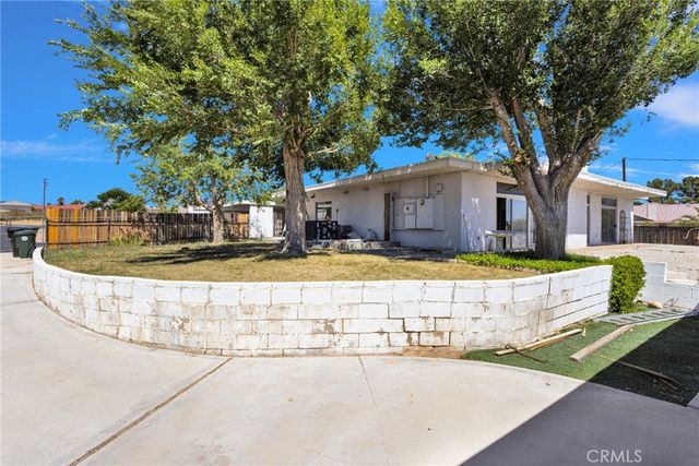 18969 Pachappa, Apple Valley, CA 92307