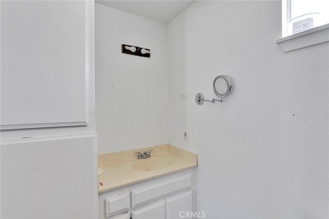 18969 Pachappa, Apple Valley, CA 92307
