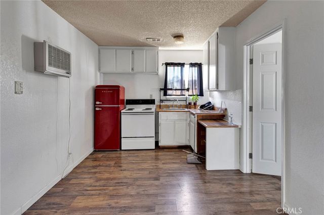 18969 Pachappa, Apple Valley, CA 92307