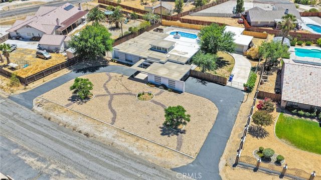 18969 Pachappa, Apple Valley, CA 92307