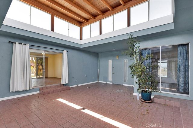 18969 Pachappa, Apple Valley, CA 92307
