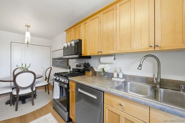 4775 Seminole Drive 201, San Diego, CA 92115