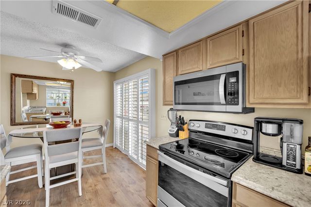 5340 Rod Court 102, Las Vegas, NV 89122
