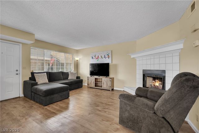 5340 Rod Court 102, Las Vegas, NV 89122
