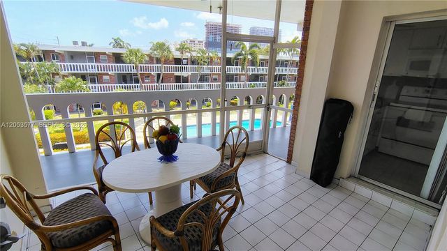 201 NE 14th Avenue 5C, Hallandale Beach, FL 33009