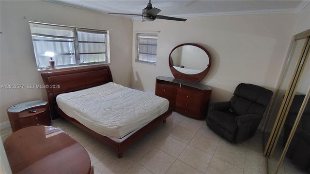 201 NE 14th Avenue 5C, Hallandale Beach, FL 33009