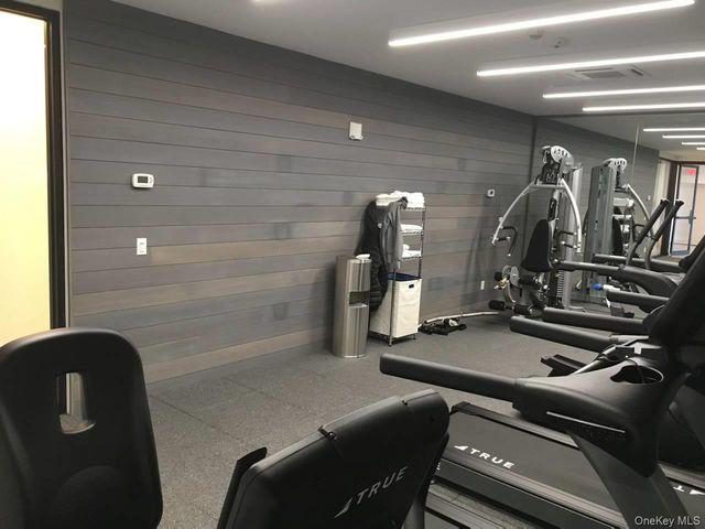 727 Old Montauk Highway 224, Montauk, NY 11954