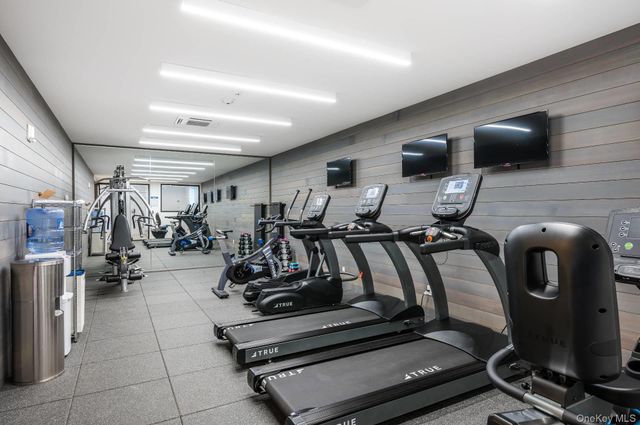 727 Old Montauk Highway 224, Montauk, NY 11954