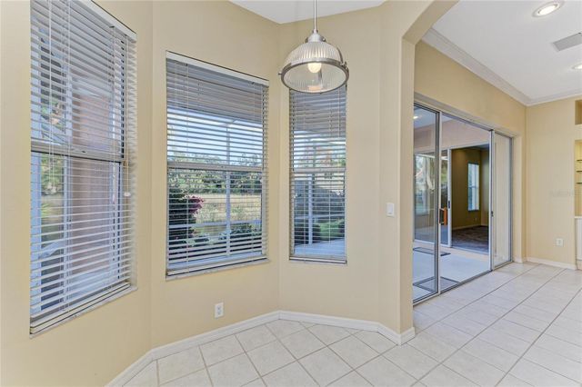 5098 HANGING MOSS LANE, Sarasota, FL 34238