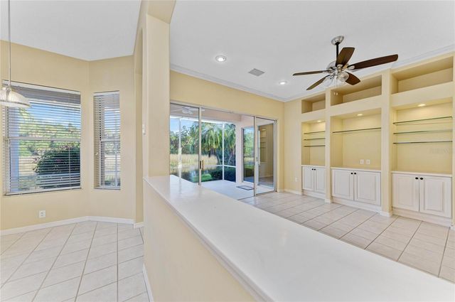 5098 HANGING MOSS LANE, Sarasota, FL 34238