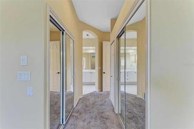 5098 HANGING MOSS LANE, Sarasota, FL 34238