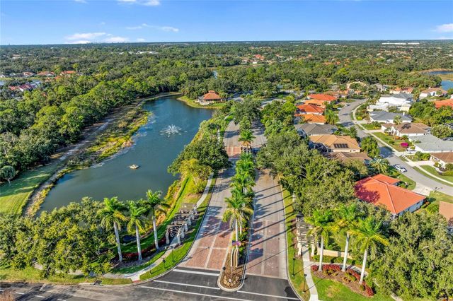 5098 HANGING MOSS LANE, Sarasota, FL 34238