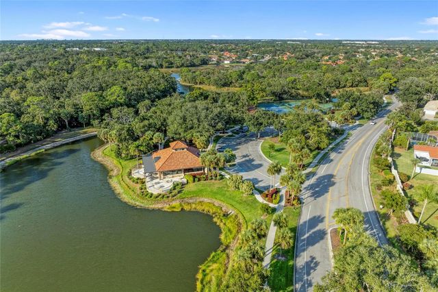 5098 HANGING MOSS LANE, Sarasota, FL 34238