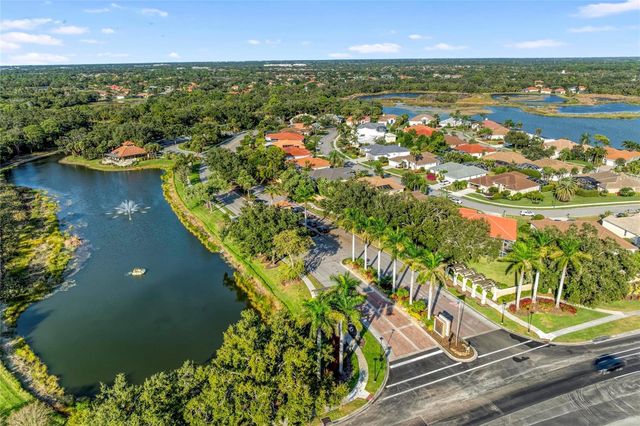 5098 HANGING MOSS LANE, Sarasota, FL 34238