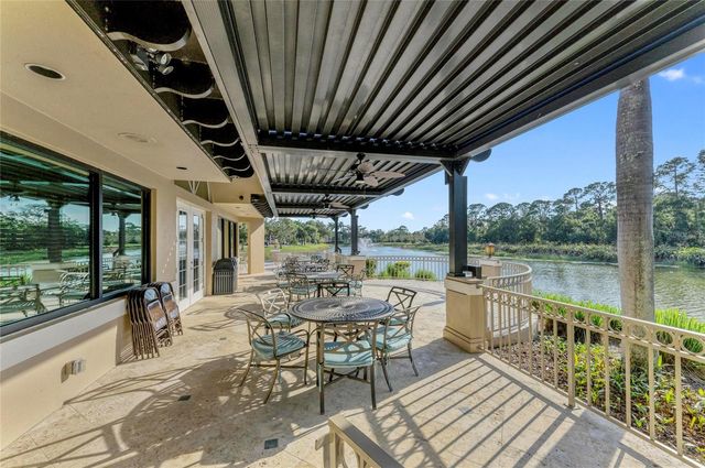 5098 HANGING MOSS LANE, Sarasota, FL 34238