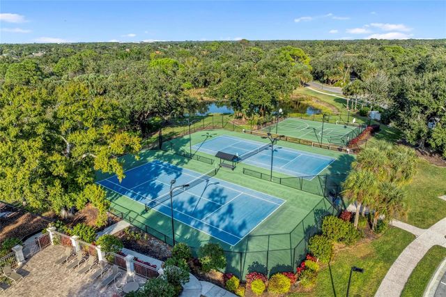 5098 HANGING MOSS LANE, Sarasota, FL 34238