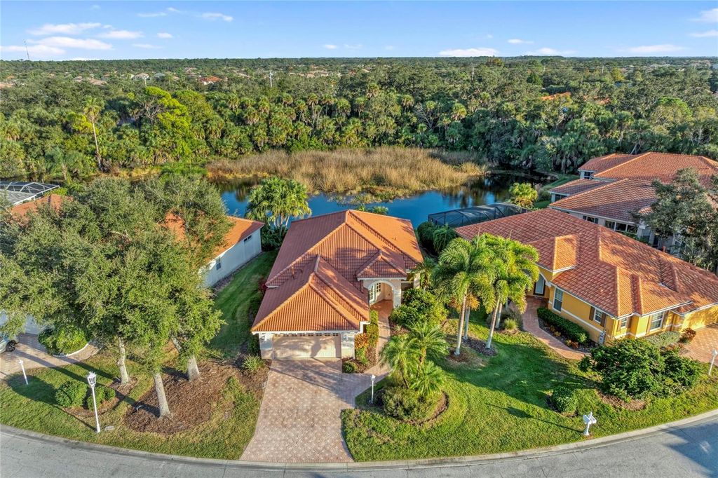 5098 HANGING MOSS LANE, Sarasota, FL 34238