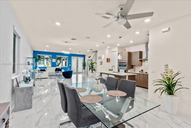 6680 NW 102nd Path, Doral, FL 33178