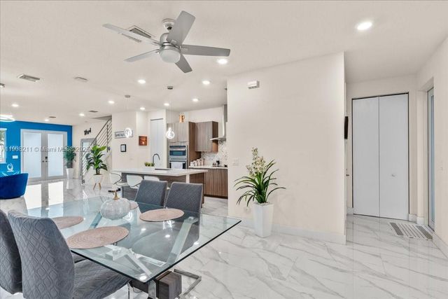 6680 NW 102nd Path, Doral, FL 33178