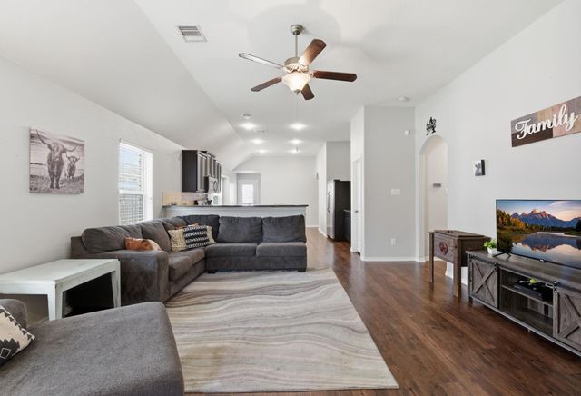 3050 Hawthorne Glen Lane, League City, TX 77539