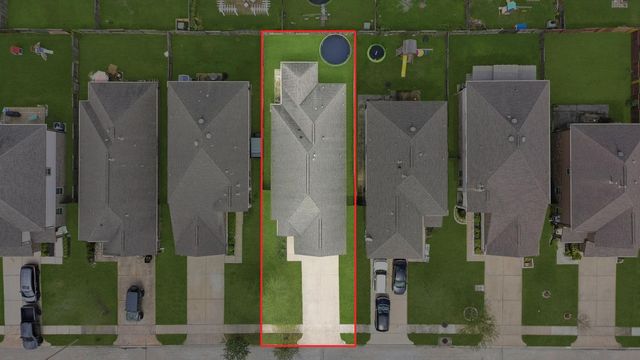 3050 Hawthorne Glen Lane, League City, TX 77539