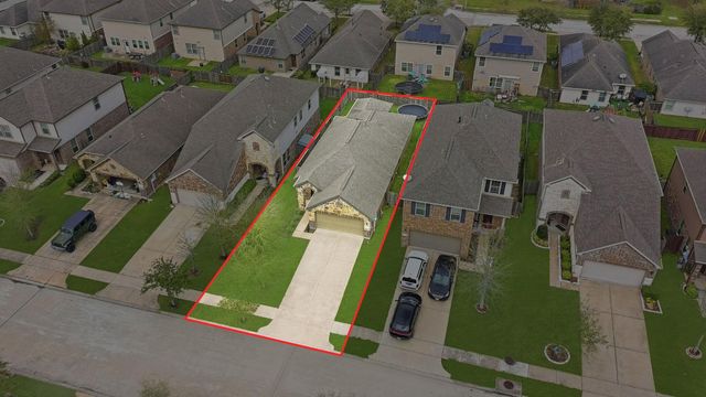 3050 Hawthorne Glen Lane, League City, TX 77539