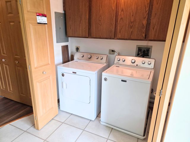 310 Starling Court B, Bloomingdale, IL 60108