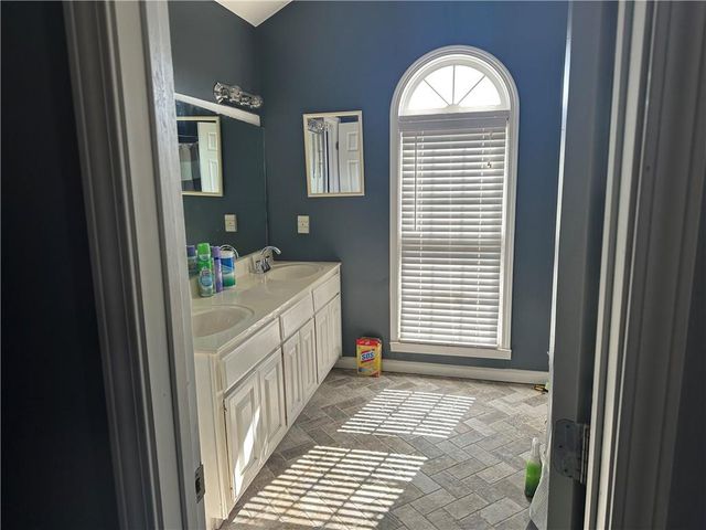 7029 Hunters Ridge, Woodstock, GA 30189