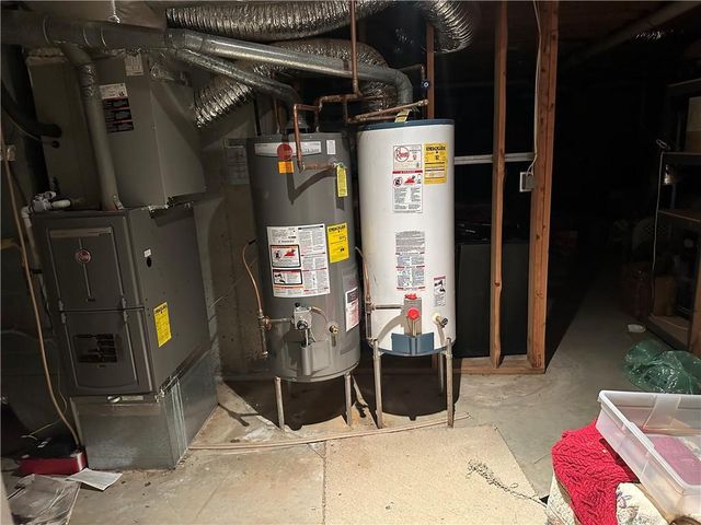 7029 Hunters Ridge, Woodstock, GA 30189