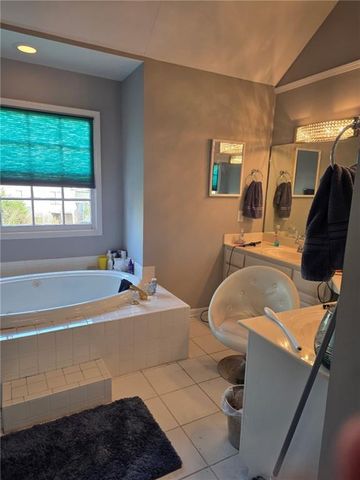 7029 Hunters Ridge, Woodstock, GA 30189