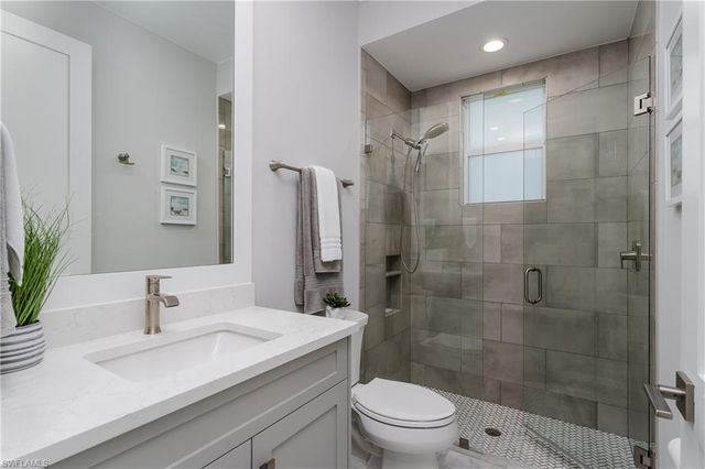 1148 Breakwater Breakwater CT, Marco Island, FL 34145