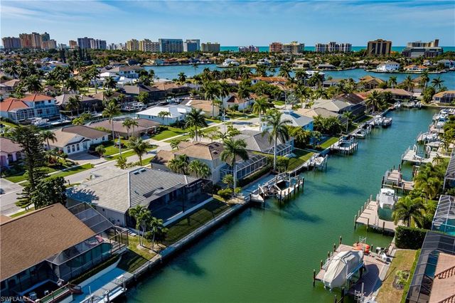 1148 Breakwater Breakwater CT, Marco Island, FL 34145