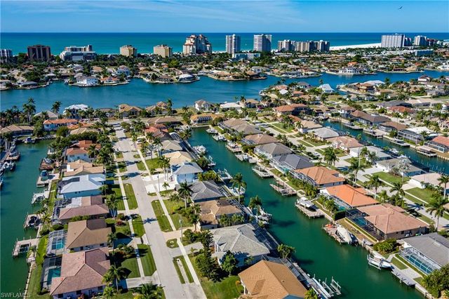 1148 Breakwater Breakwater CT, Marco Island, FL 34145