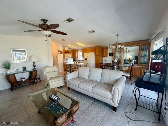 1671 Diamond Lake CIR, Naples, FL 34114