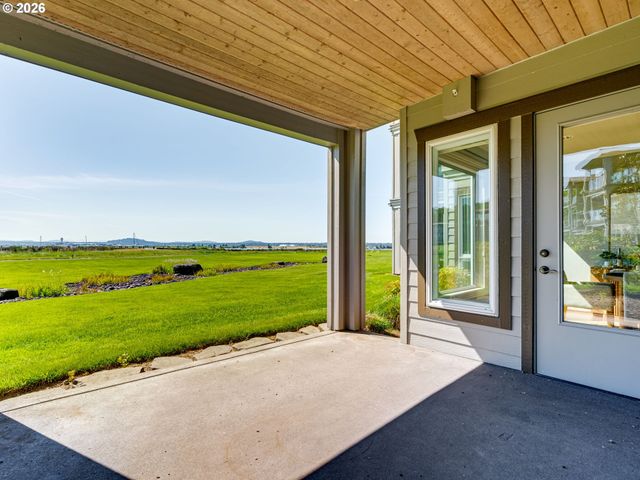 5433 Se SCENIC Ln 104, Vancouver, WA 98661