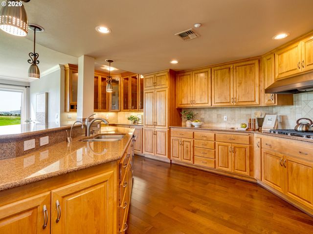 5433 Se SCENIC Ln 104, Vancouver, WA 98661