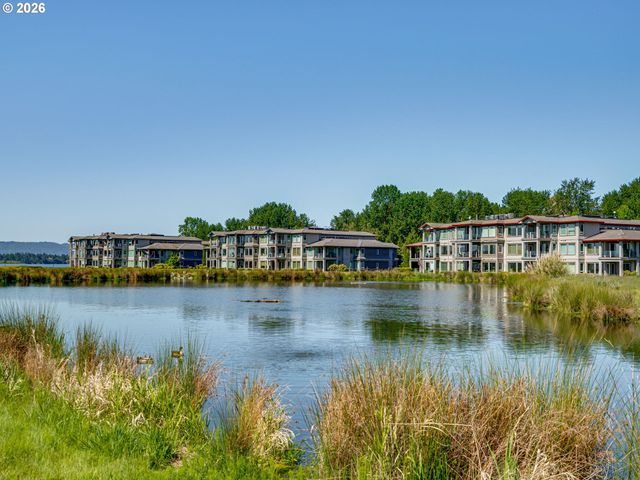 5433 Se SCENIC Ln 104, Vancouver, WA 98661