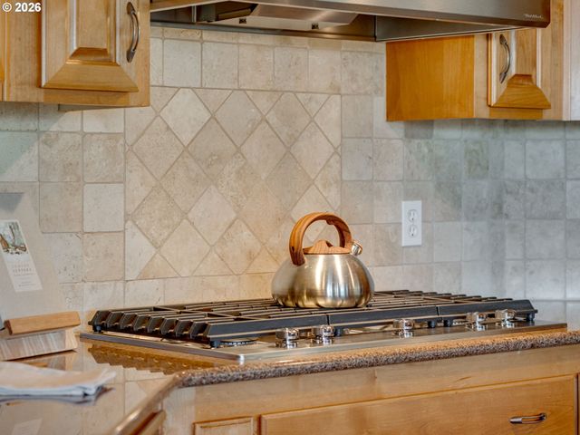 5433 Se SCENIC Ln 104, Vancouver, WA 98661