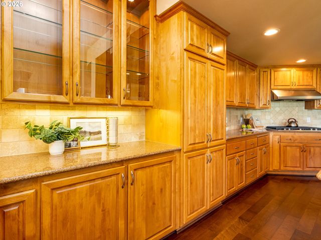 5433 Se SCENIC Ln 104, Vancouver, WA 98661
